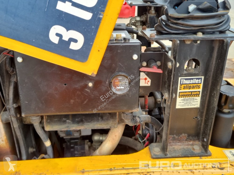 عربة قلابة Thwaites 3 Ton