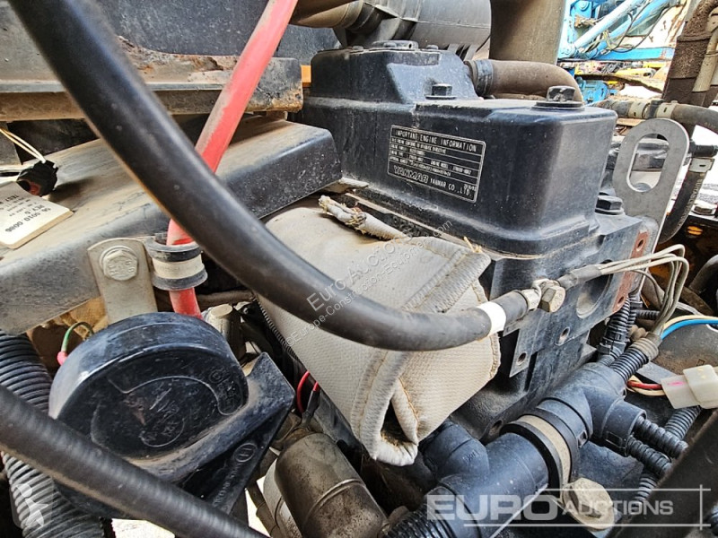 Basculantă Thwaites 3 Ton Swivel Skip