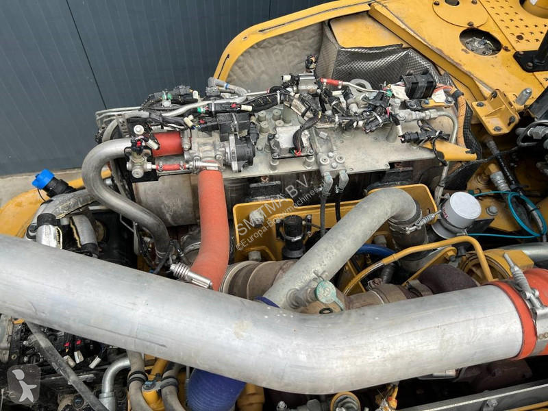 عربة قلابة Caterpillar C