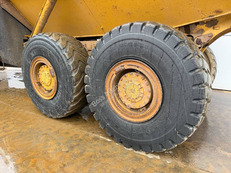 عربة قلابة Caterpillar - Body Heating / Backup...