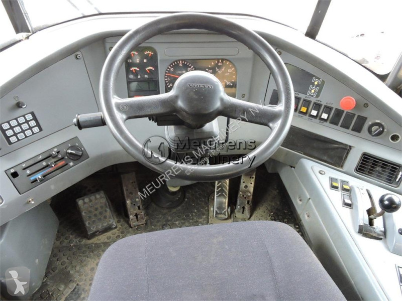 Sklápěčka Volvo