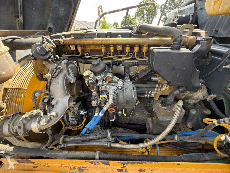 Sklápač Bell B30E - Body Heating / Camera