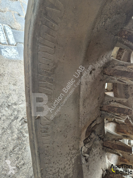 عربة قلابة Hitachi CG 150
