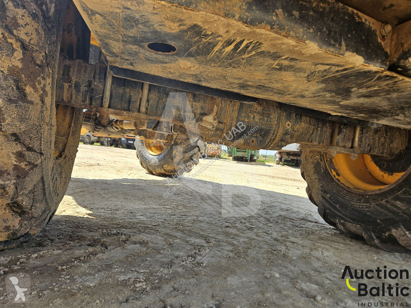 Tombereau JCB 9TFT