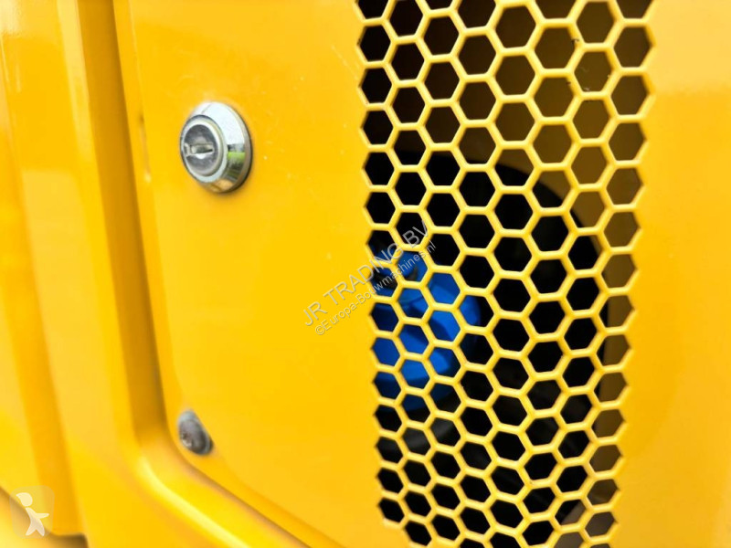 Tippvagn Caterpillar 730 C (CE)