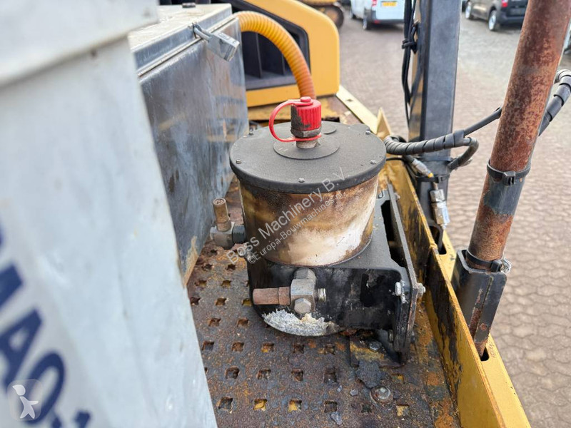 Дъмпер Caterpillar - Dutch Machine / Auto Greasing