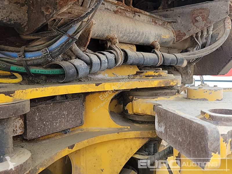 Basculantă Bell B30E