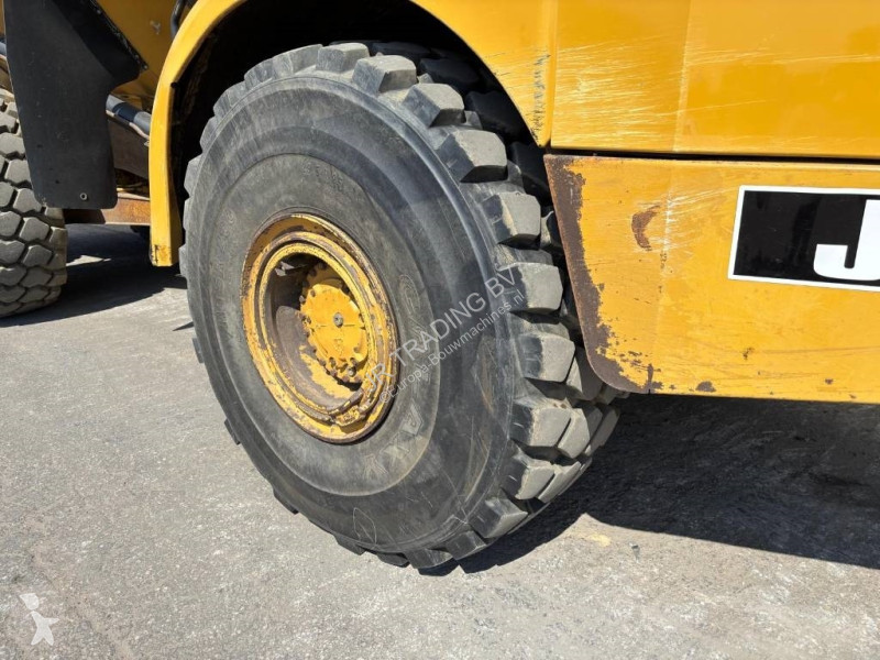 Dumper Caterpillar
