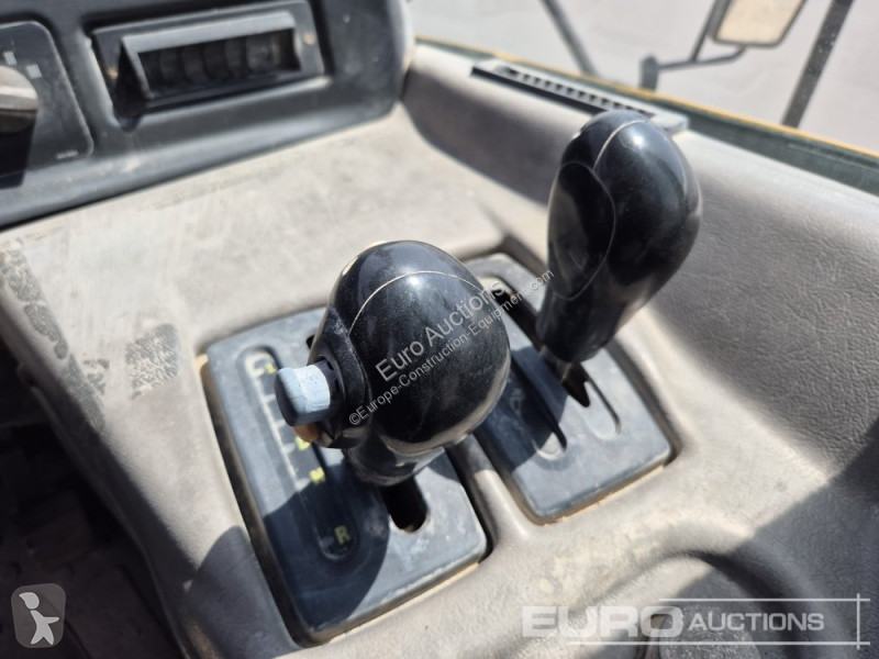 Basculantă Caterpillar 740