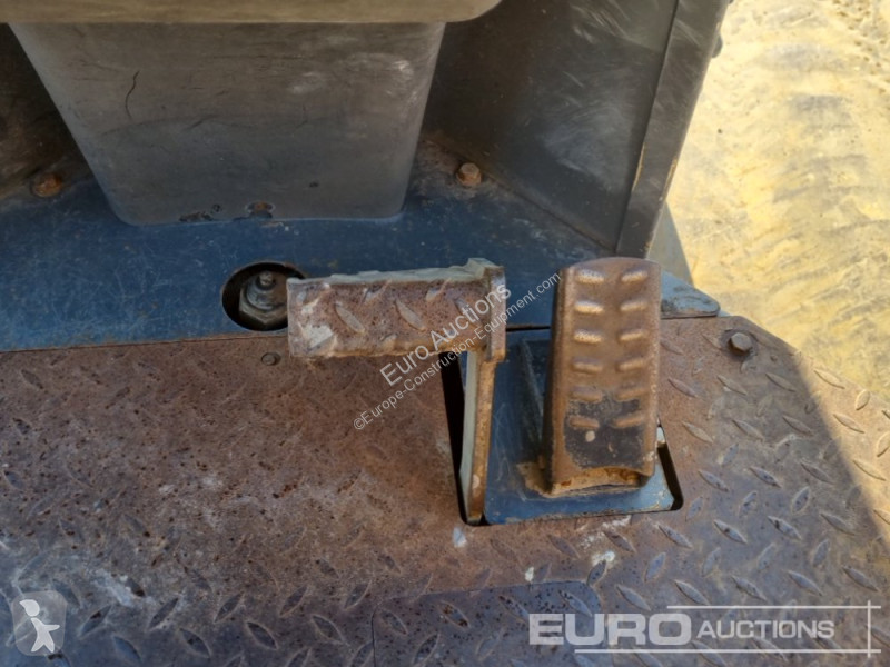 Basculantă Terex TA3SH