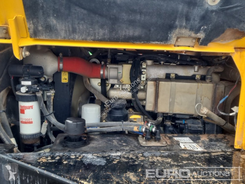Sklápěčka JCB 6TFT