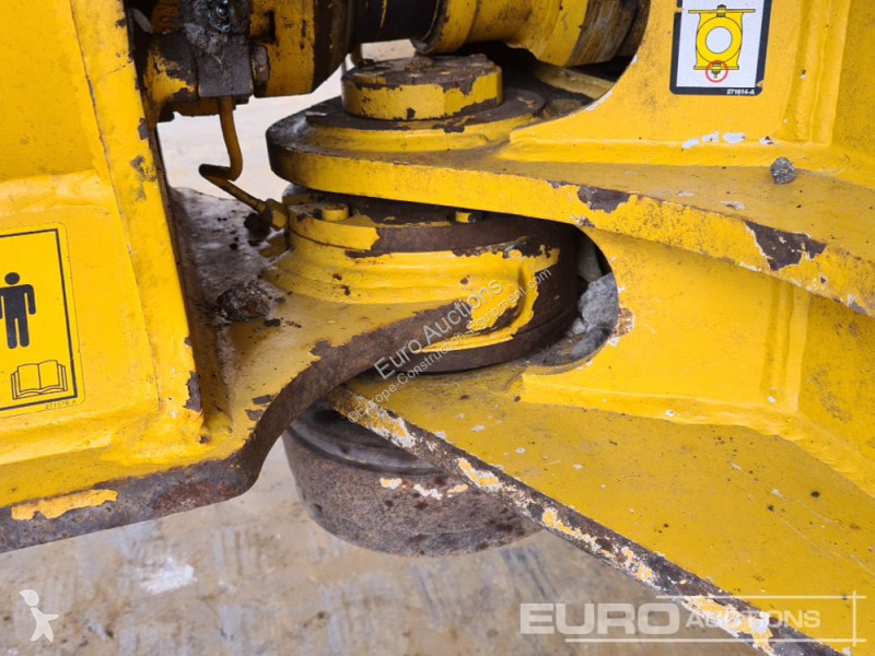 عربة قلابة Bell B30E