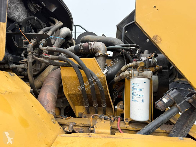 Sklápač Caterpillar - Automatic Greasing / Body...