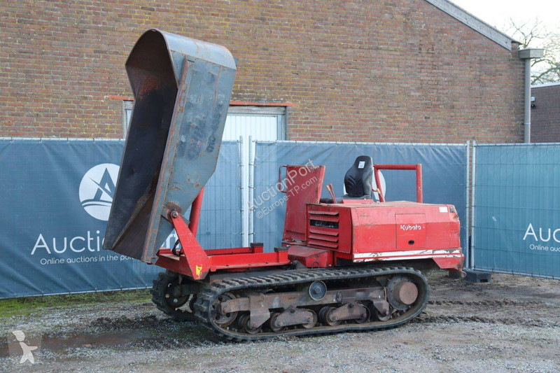 عربة قلابة Kubota