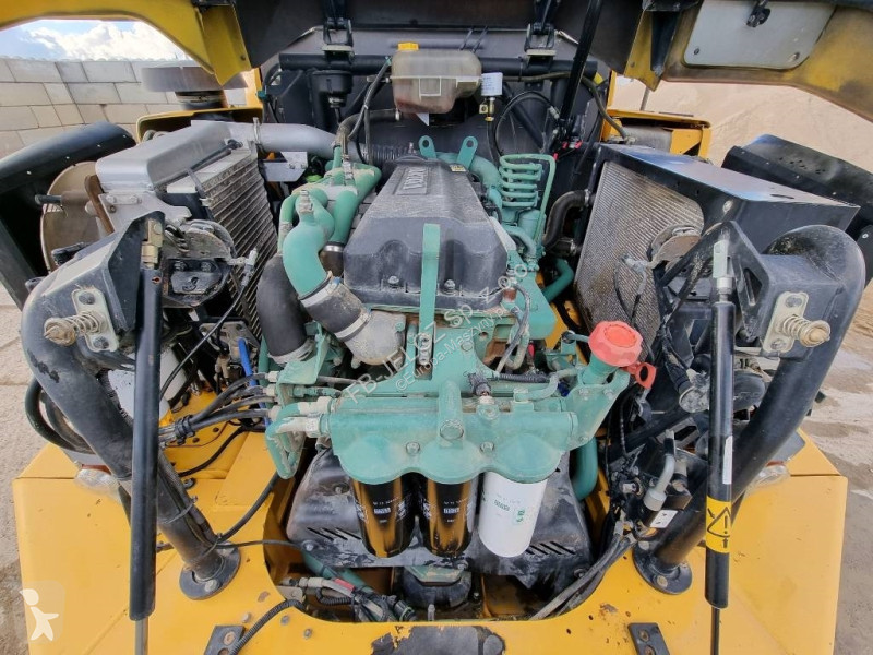 Højsidet godsvogn Volvo Wozidło Dumper VOLVO 6x6