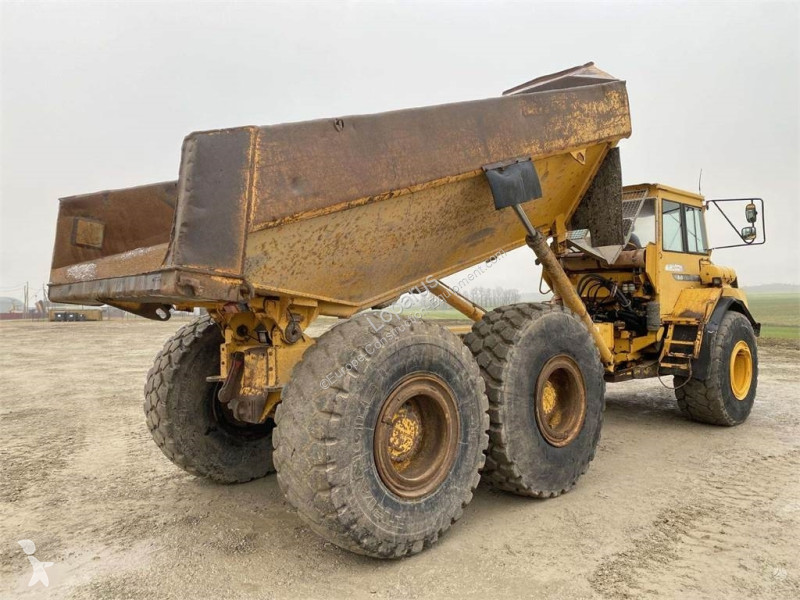Basculantă Volvo Nr.8