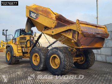 Basculantă articulat Caterpillar