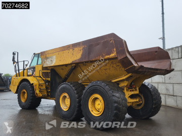 Basculantă articulat Caterpillar