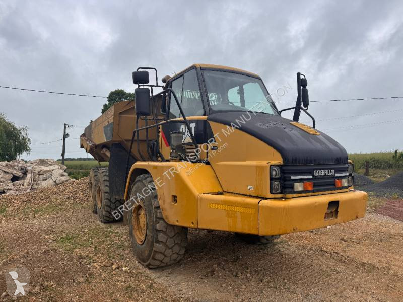 Dumper Caterpillar
