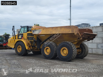 Basculantă articulat Caterpillar