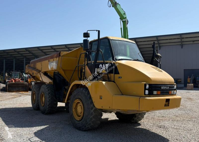 Dumper Caterpillar