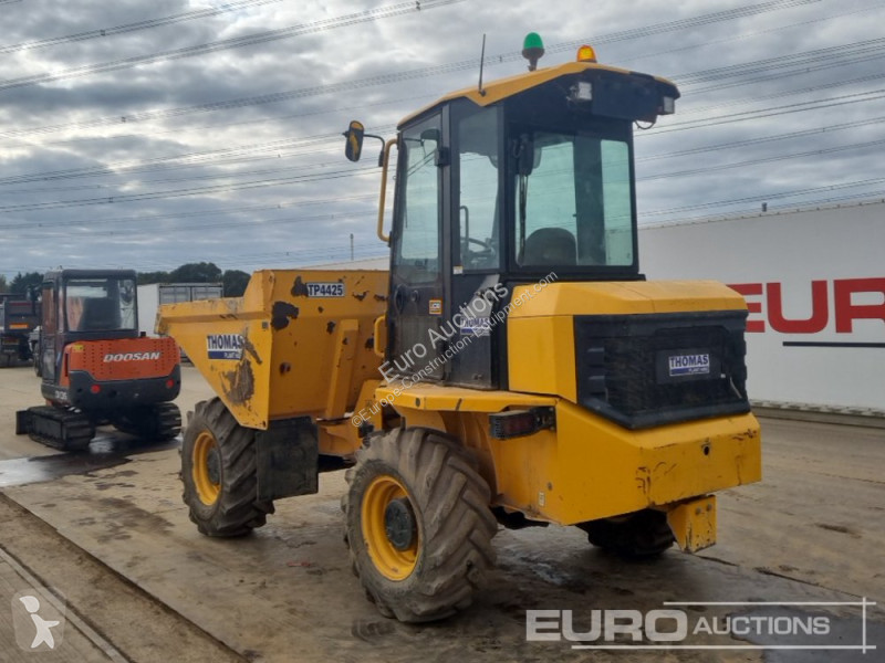 عربة قلابة JCB 6TFT