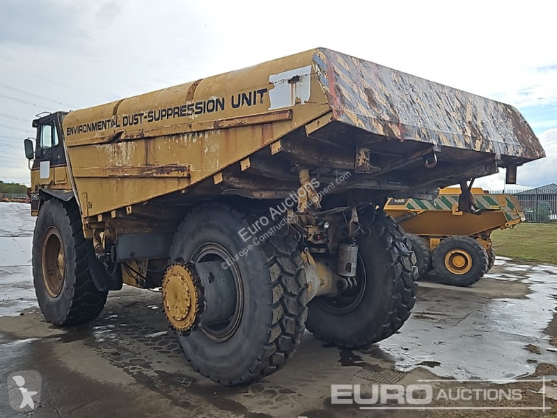 Sklápěčka Caterpillar 777