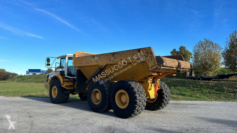 عربة قلابة Volvo 6x6