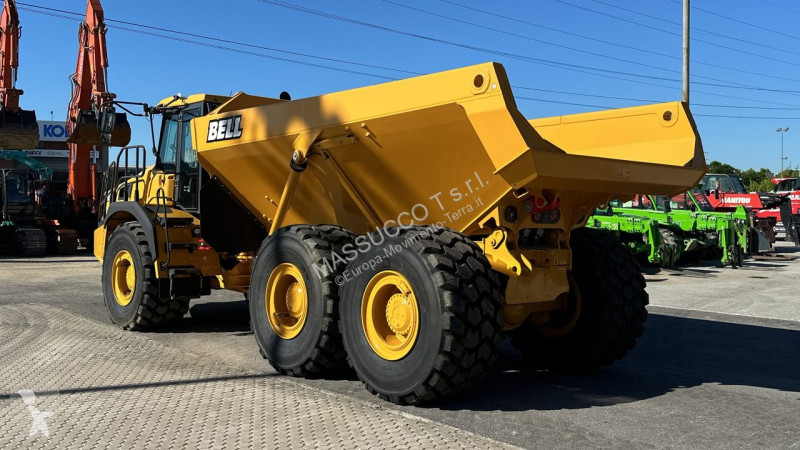 عربة قلابة Bell B30E 6X6