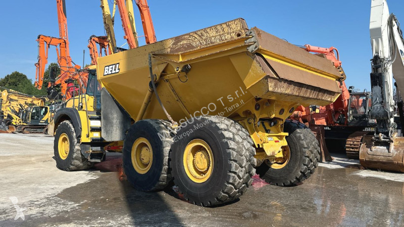 عربة قلابة Bell B50E 6X6