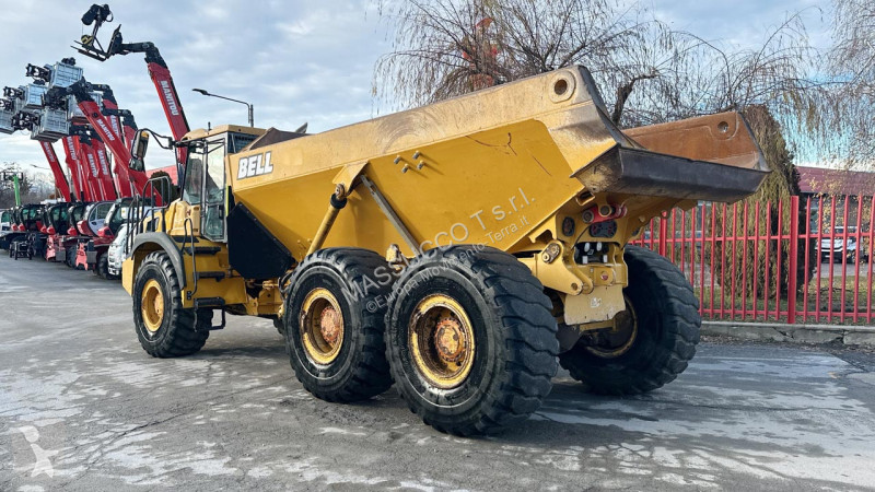 عربة قلابة Bell B25E 6x6