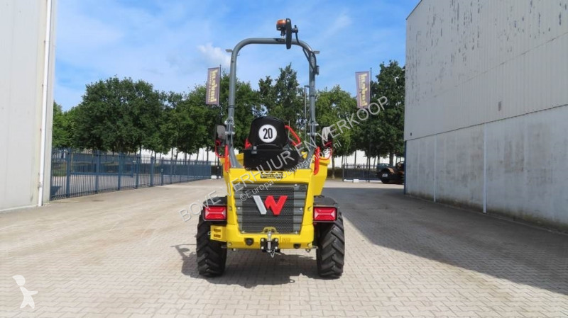 عربة قلابة Wacker Neuson DW30-2