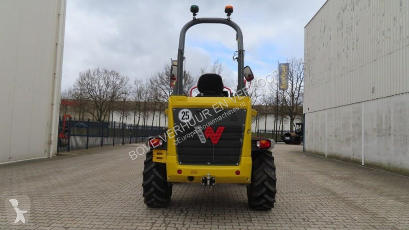 عربة قلابة Wacker Neuson DW60-2