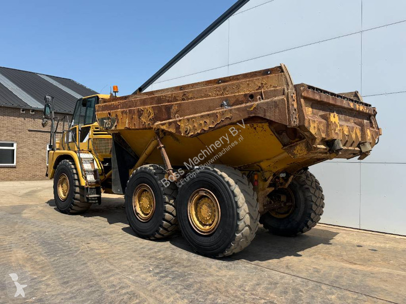 Sklápač Caterpillar - Automatic Greasing / Airco