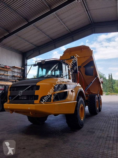 عربة قلابة Volvo Dumper  G