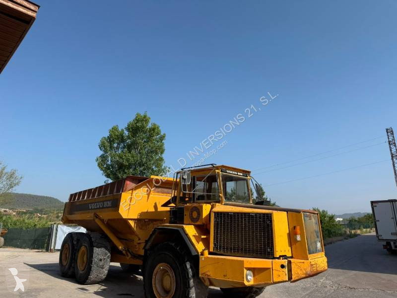 Tombereau Volvo