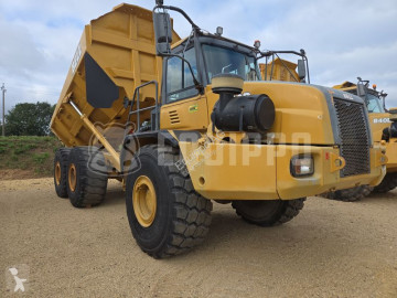 Dumper articulado Bell