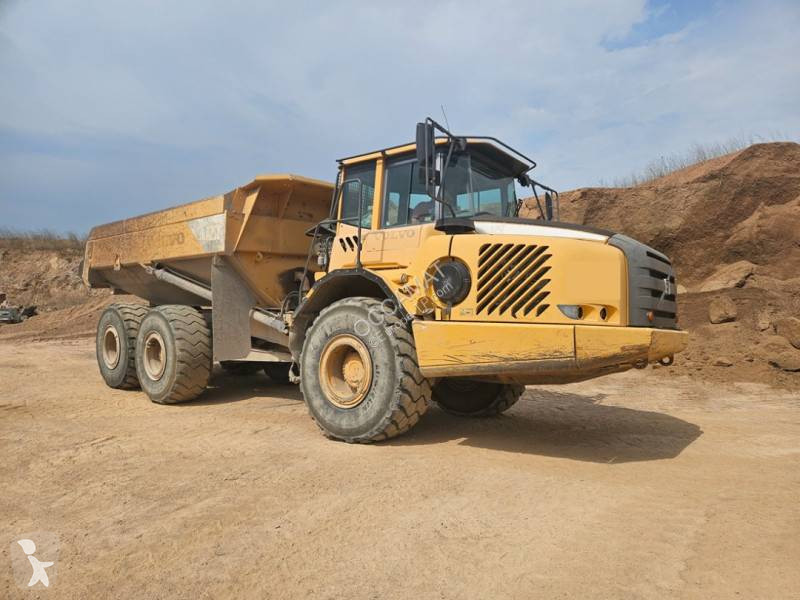 Tombereau Volvo