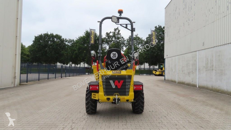 عربة قلابة Wacker Neuson DW30-2