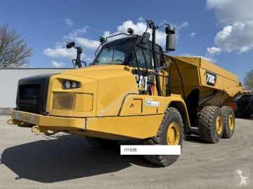 Dumper articulado Caterpillar