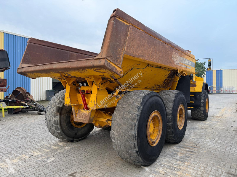 Tombereau Volvo