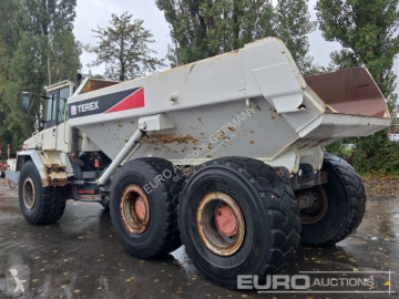 Tombereau articulé Terex