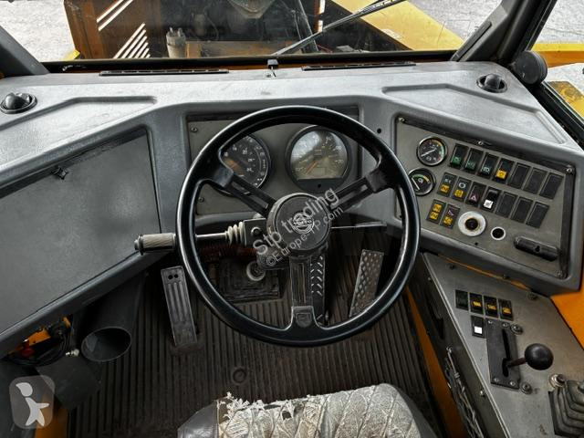 Tombereau Volvo 30C