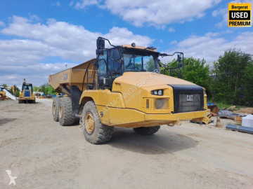 Caterpillar 730