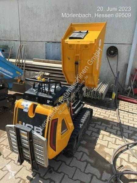 Dumper JCB mit Tritt