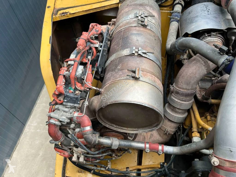 Sklápač Caterpillar | 735