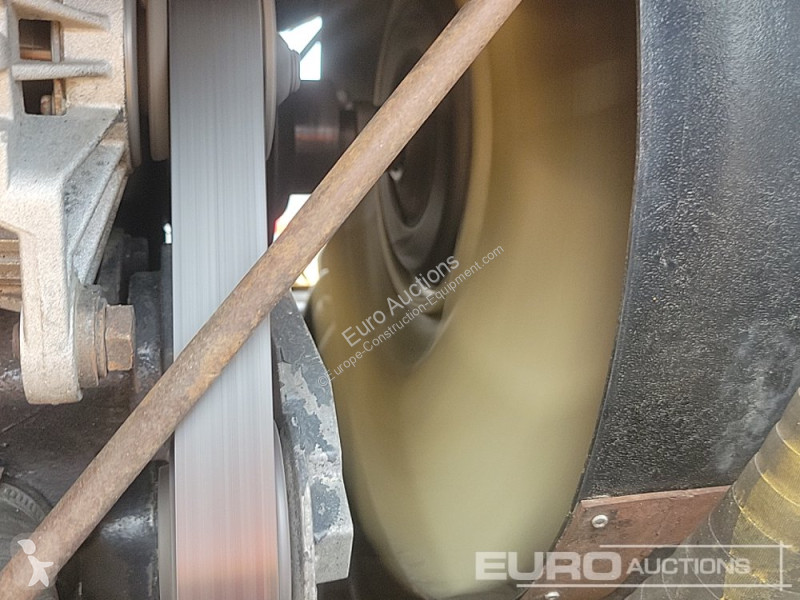 Dumper JCB 718