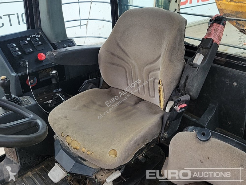عربة قلابة JCB 718