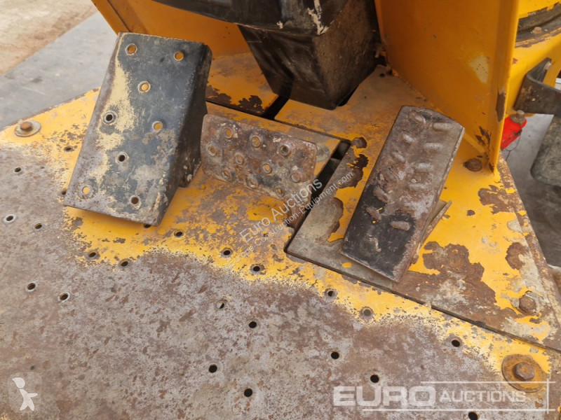 عربة قلابة Thwaites 3 Ton Swivel Skip