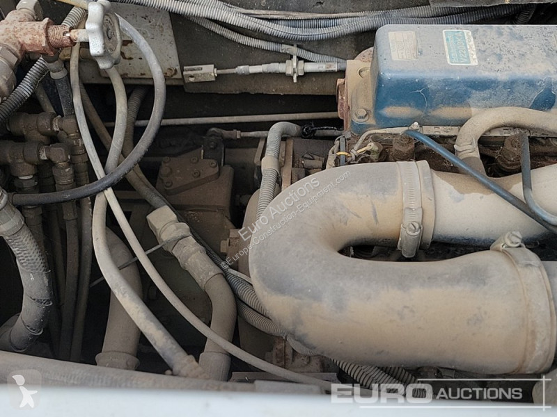 Basculantă IHI IC30